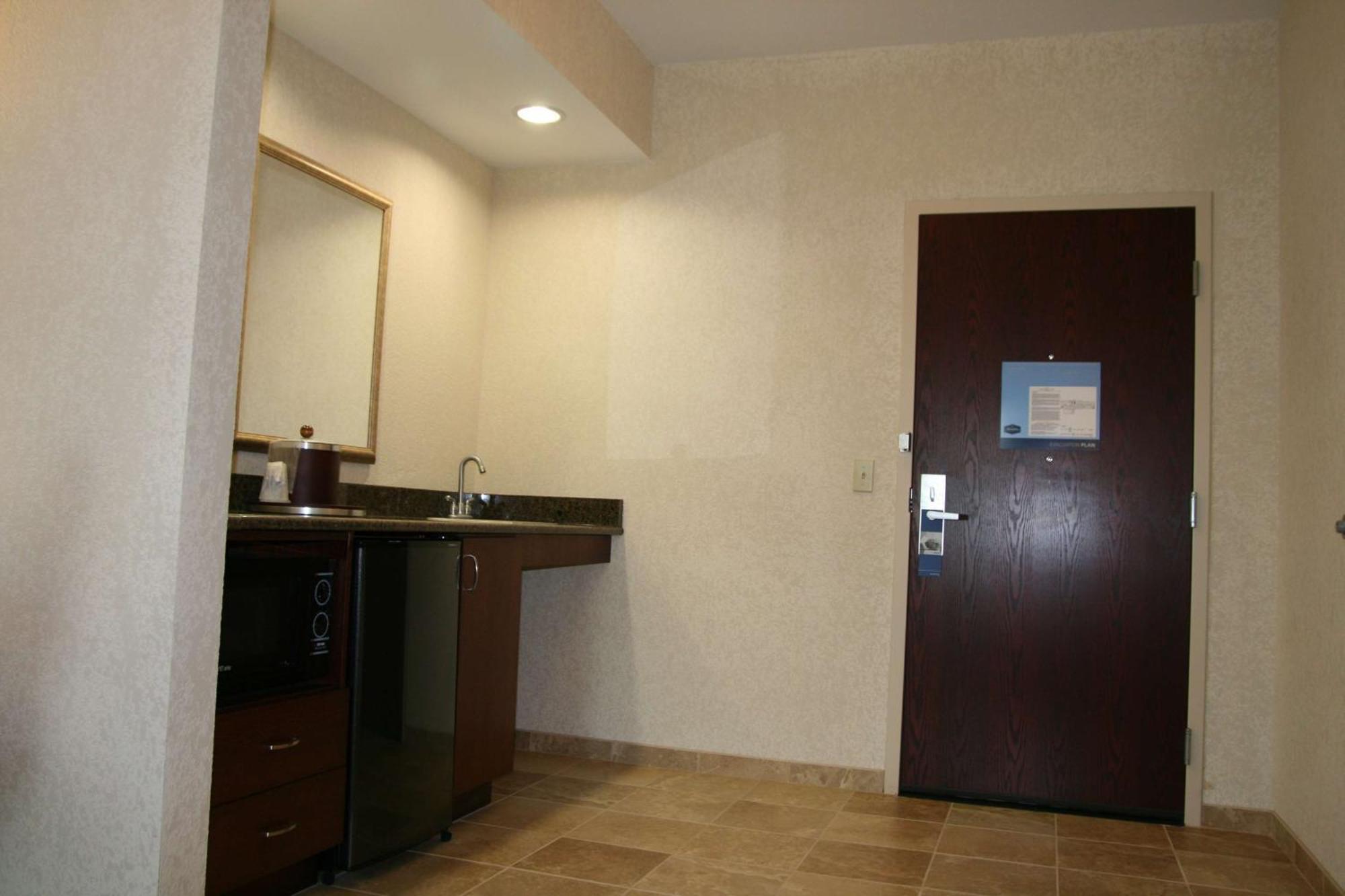 Hampton Inn & Suites Cleveland-Mentor Exterior foto
