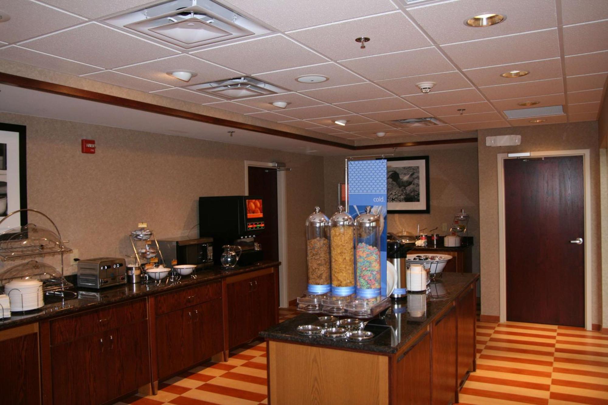 Hampton Inn & Suites Cleveland-Mentor Exterior foto